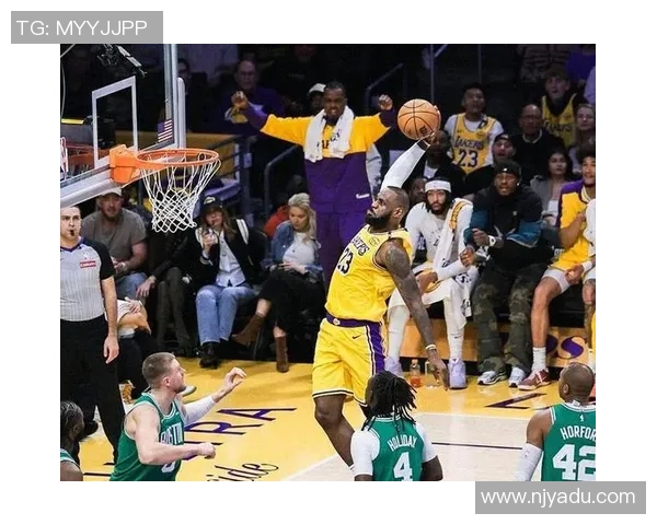 2009年湖人队与勇士队激战回顾：经典对决中的精彩瞬间与球星表现分析